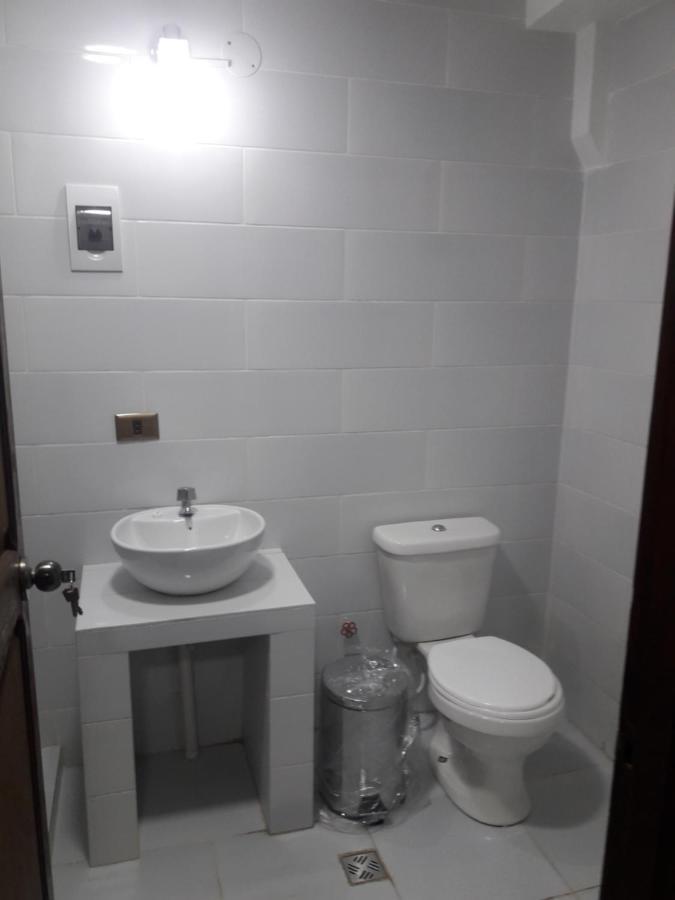 Hostal Jerian أويوني المظهر الخارجي الصورة